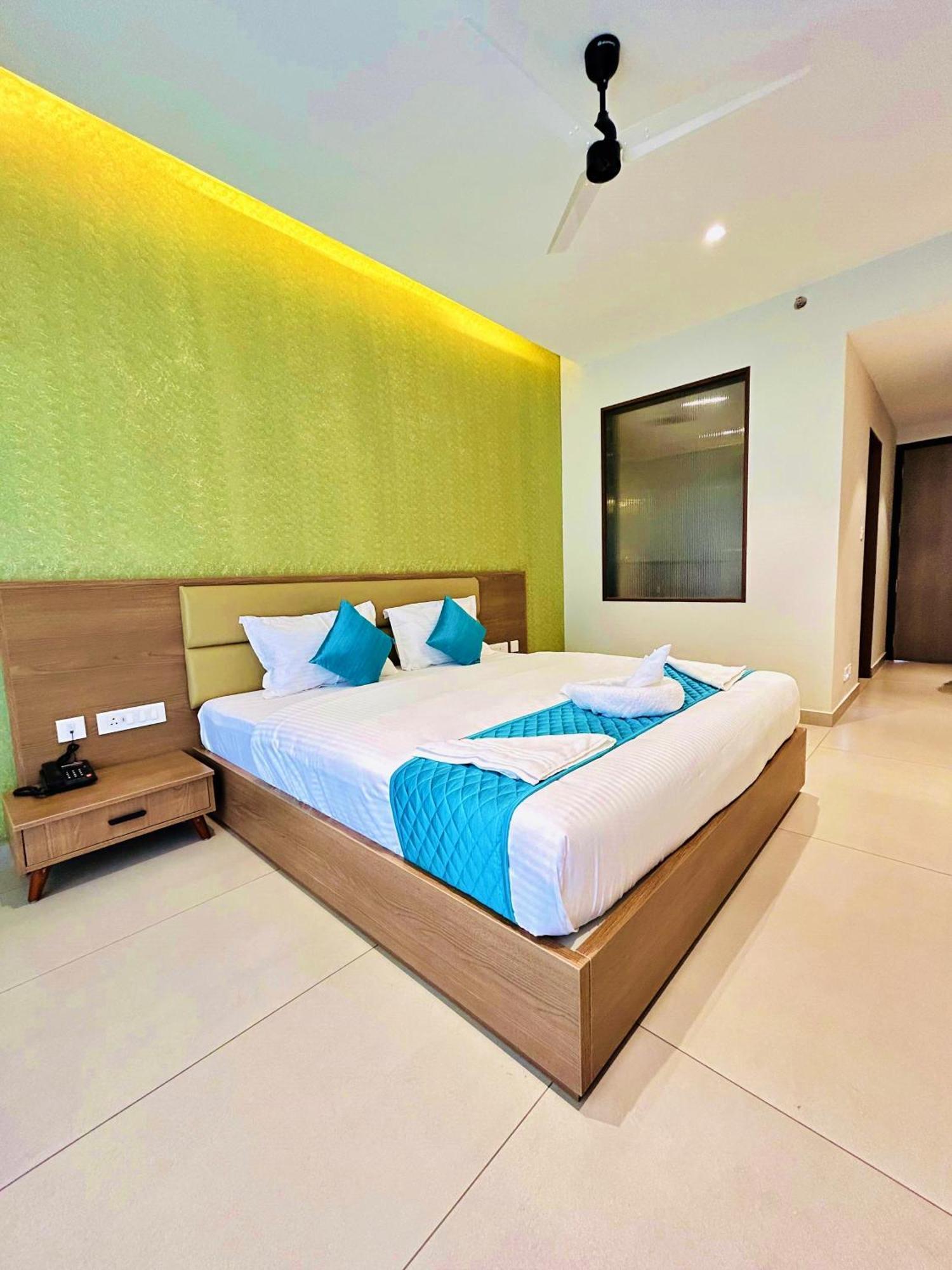 Vaga Nakshathra Suites Vagamon Eksteriør billede