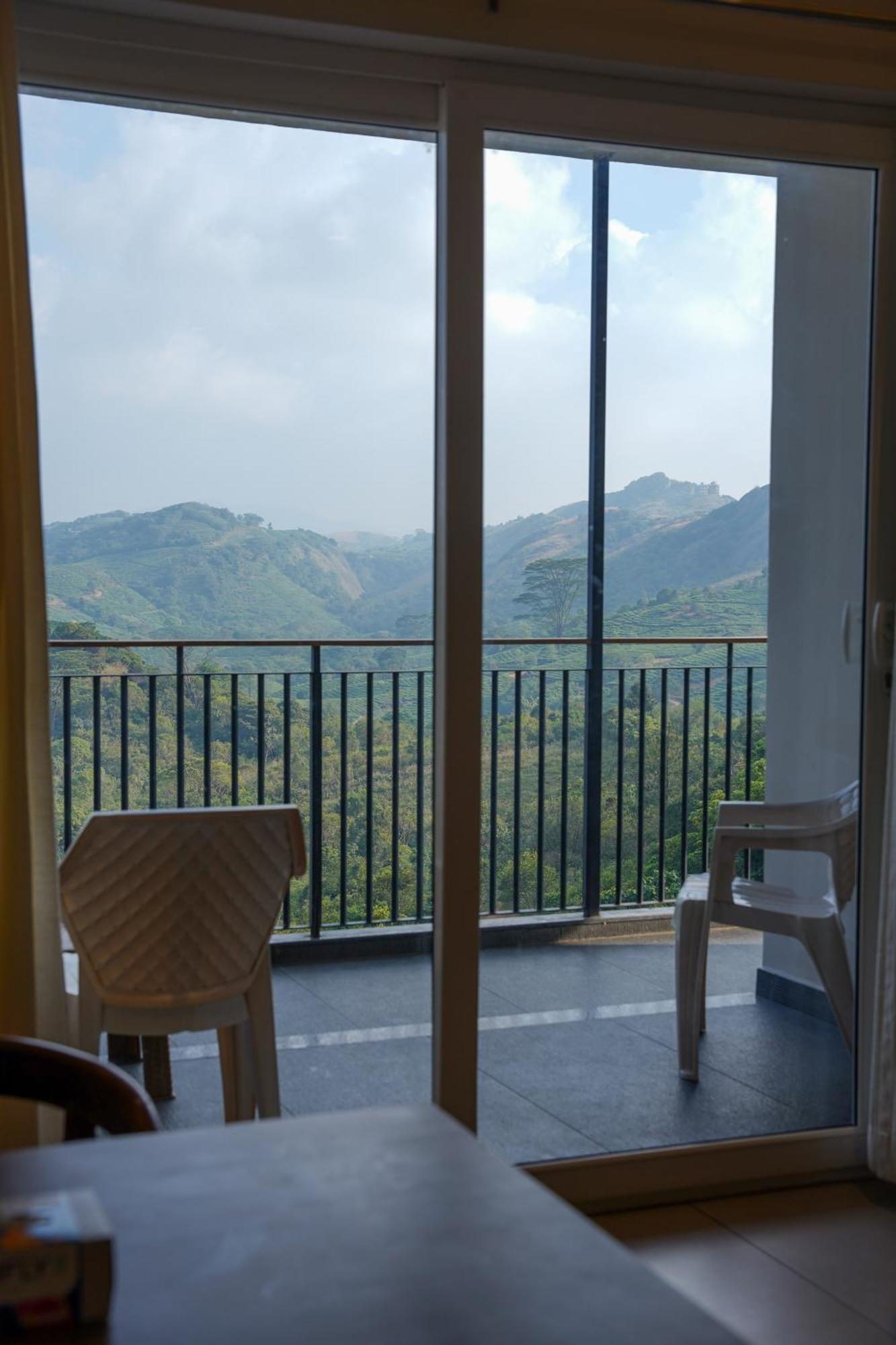 Vaga Nakshathra Suites Vagamon Eksteriør billede